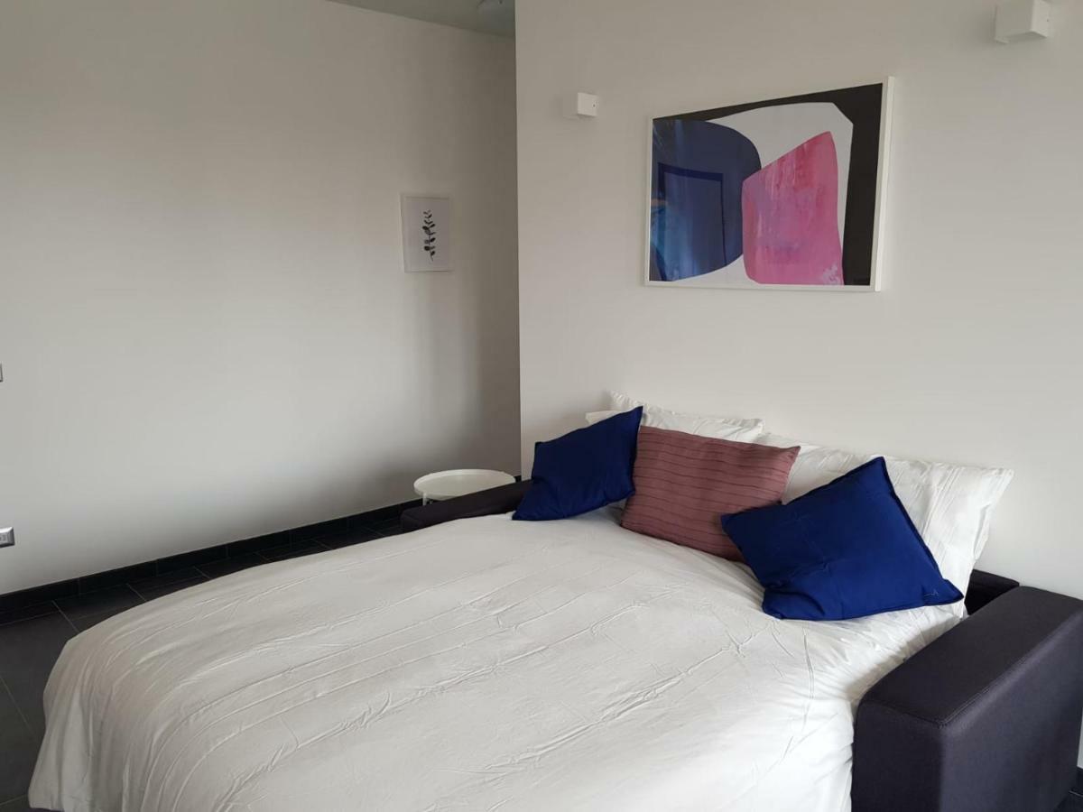 Nomentana White Apartments By Ghor Rome Exterior photo