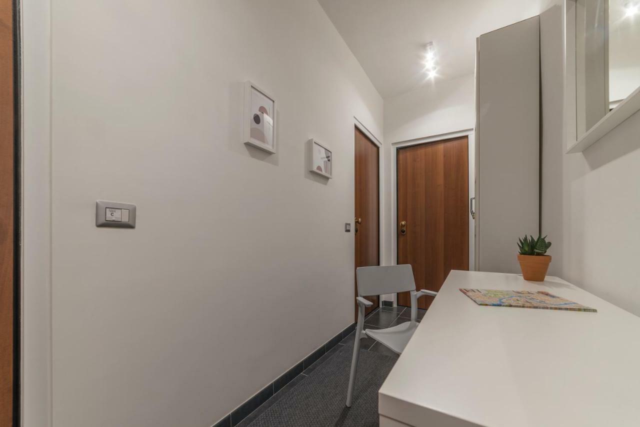 Nomentana White Apartments By Ghor Rome Exterior photo