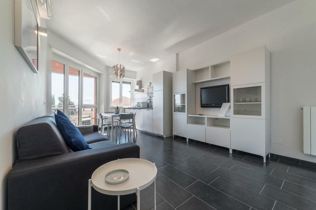 Nomentana White Apartments By Ghor Rome Exterior photo